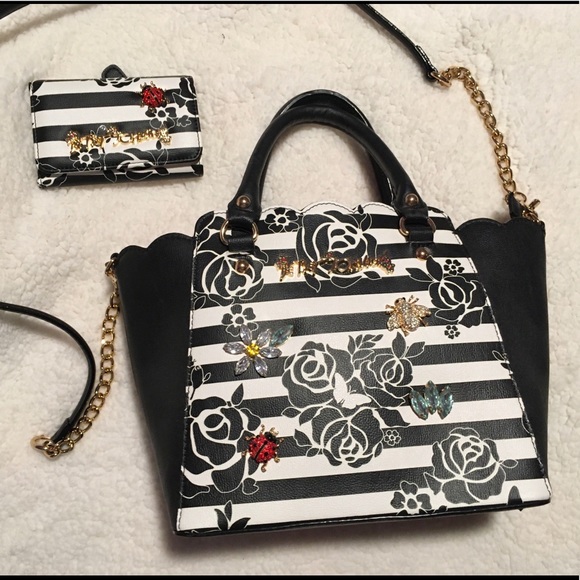 Betsey Johnson Handbags - 🐞 Betsey Johnson Glam Garden Satchel & Wallet EUC